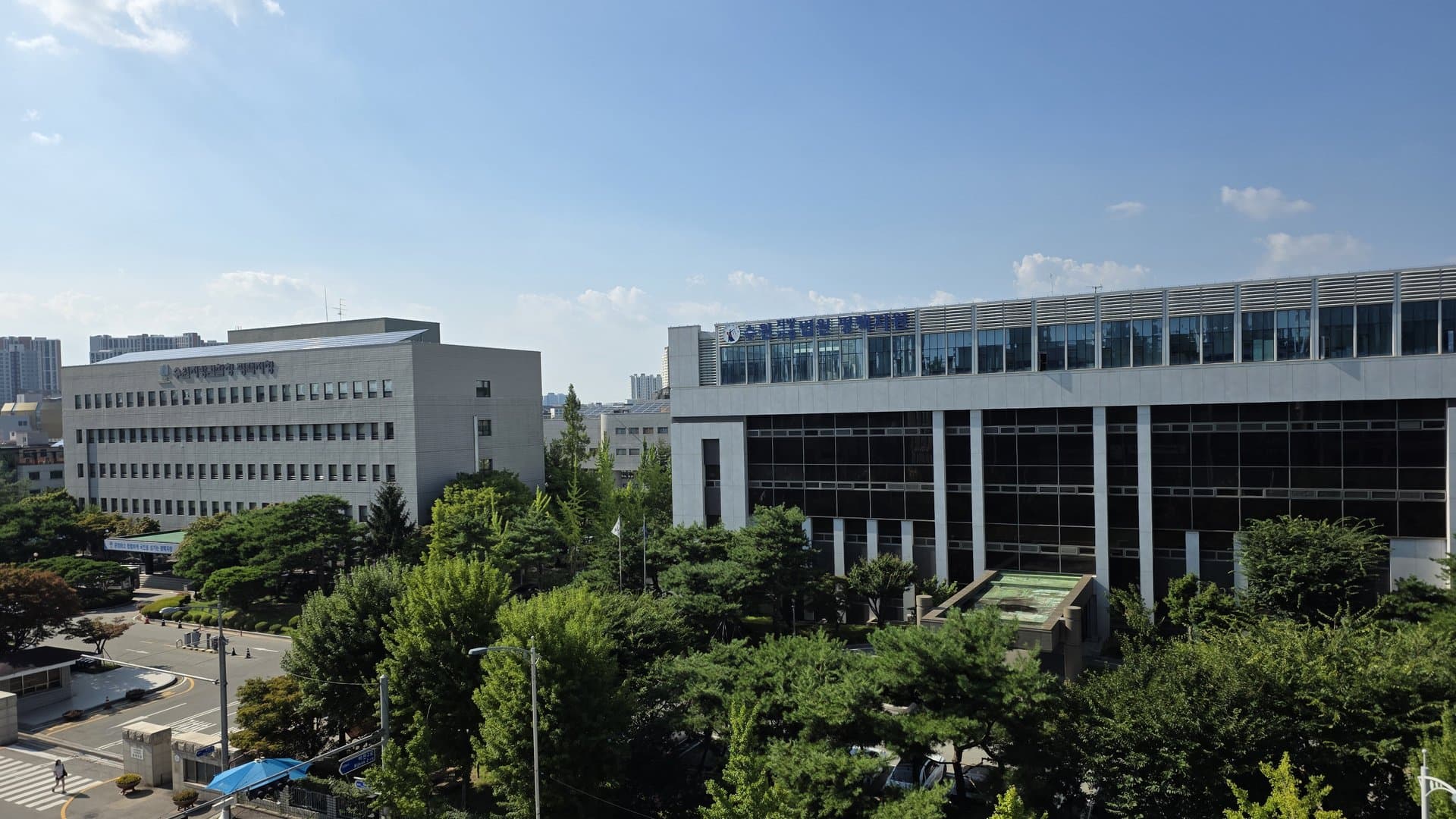View of the Pyeongtaek courthouse and prosecutors' office from the SOL & LUNA office window